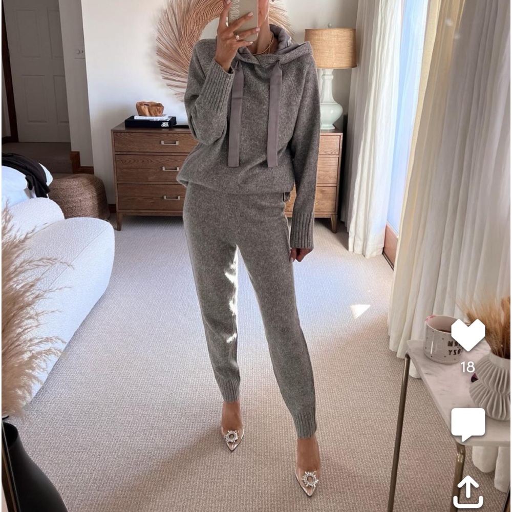 Express Sweater & Jogger Set